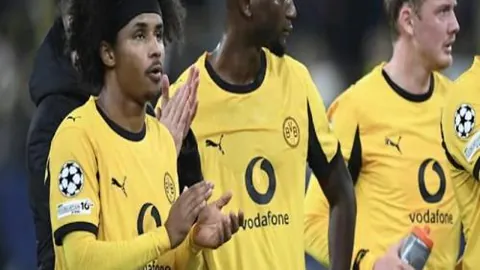 “巴塞罗那与马竞战成平手，前中超球员立功，国际米兰击败强敌晋级半决赛”